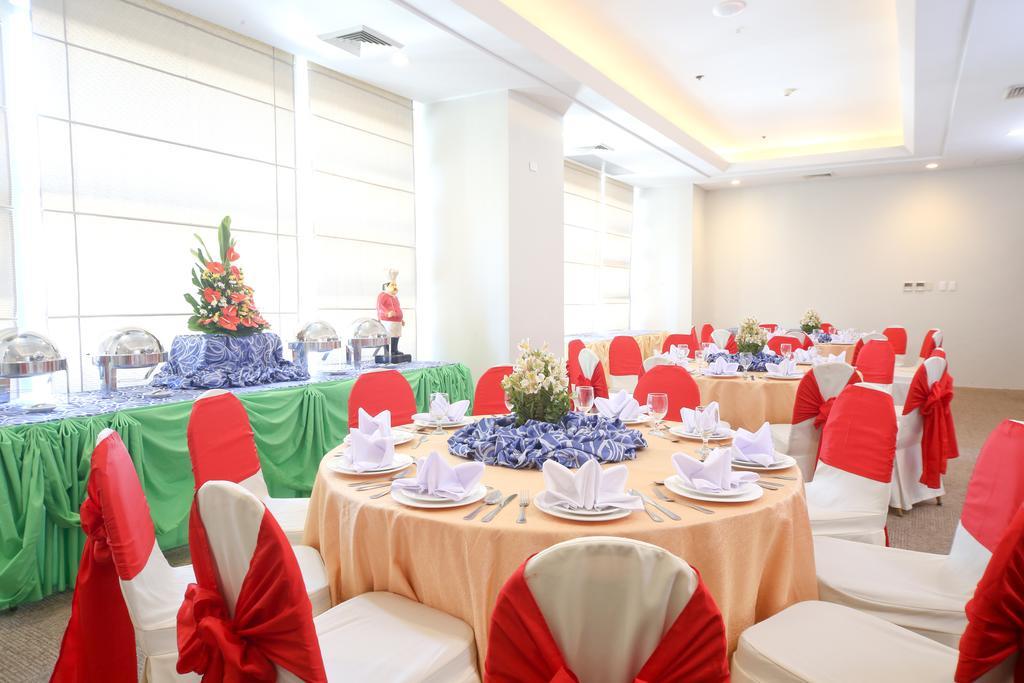 Infinity Tower Suites Makati City Exterior photo